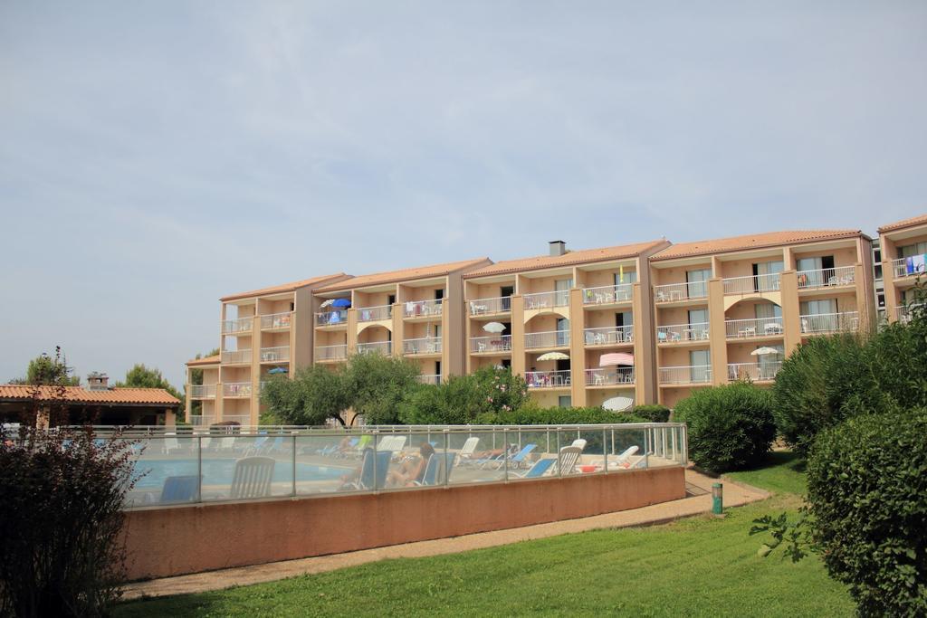 Residence Odalys Les Hauts De Balaruc Bagian luar foto