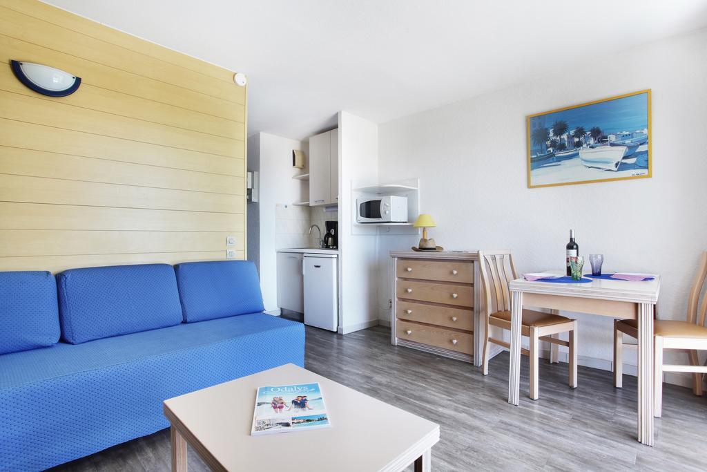 Residence Odalys Les Hauts De Balaruc Bagian luar foto